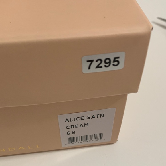 Loeffler Randall Alice Cream Satin Sandal Size 6 New in Box 2” Heel Wedding Gala - Picture 12 of 12